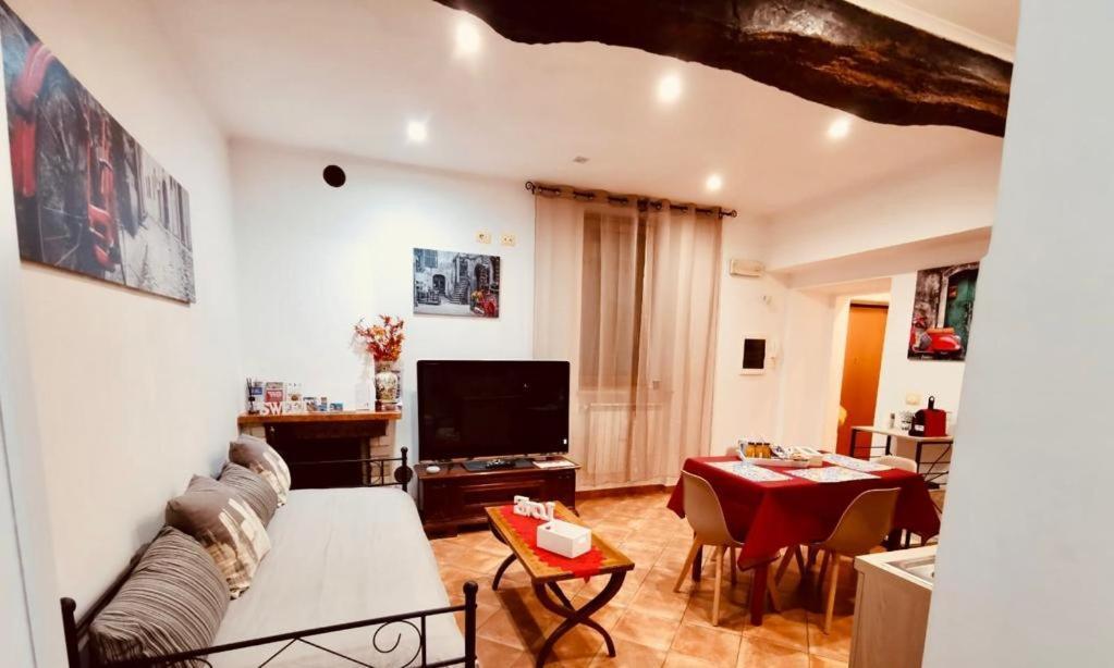 La Casa Del Borgo Anagni Apartman Kültér fotó