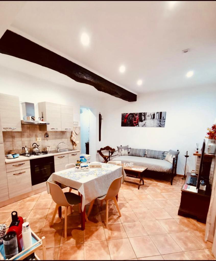 La Casa Del Borgo Anagni Apartman Kültér fotó