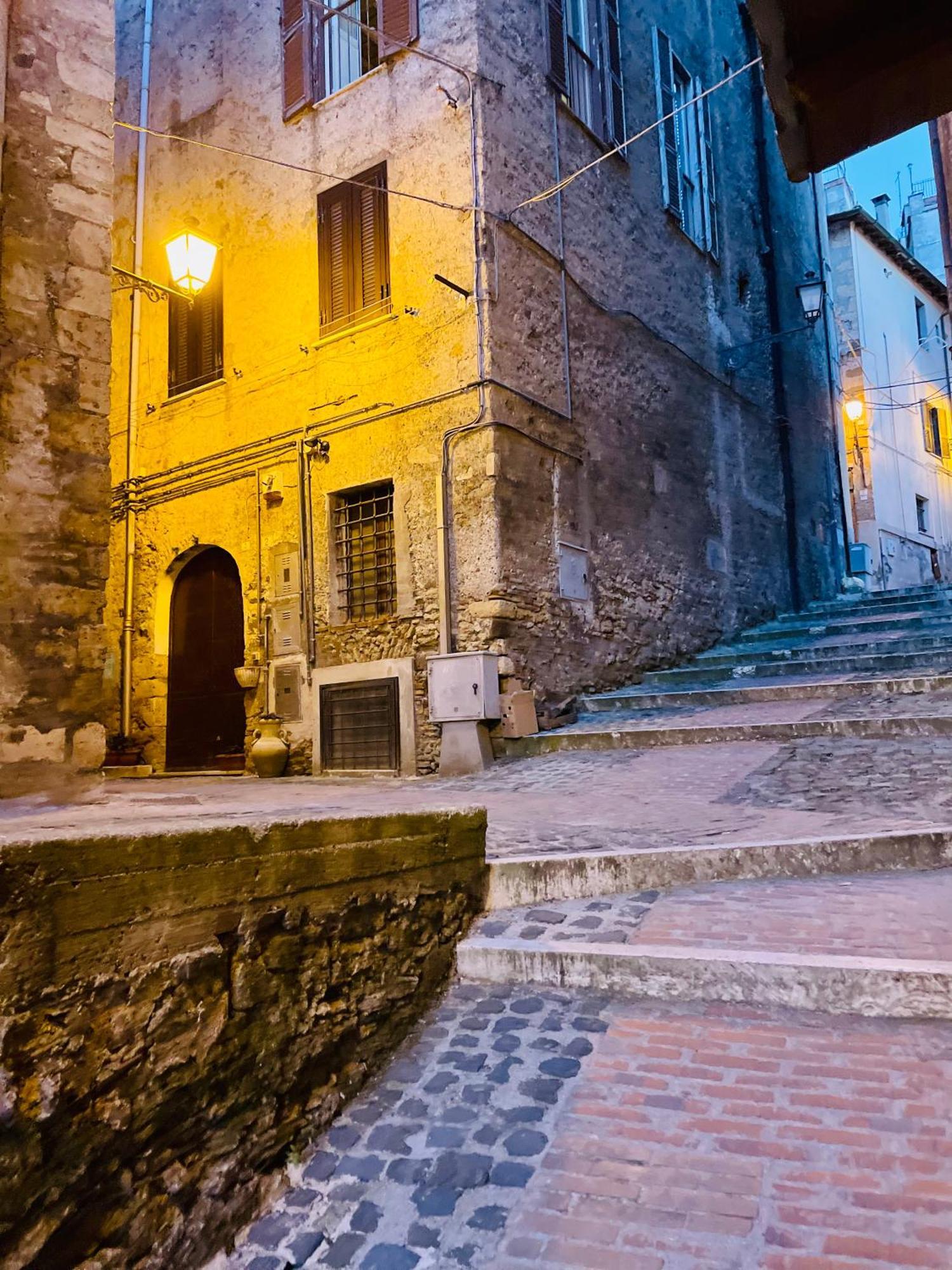 La Casa Del Borgo Anagni Apartman Kültér fotó